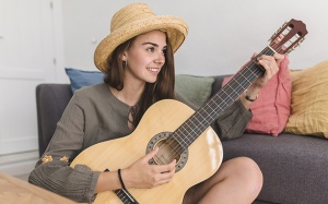 Tử vi Chủ nhật (7/9/2025): Bạch Dương nên tập trung vào hành động