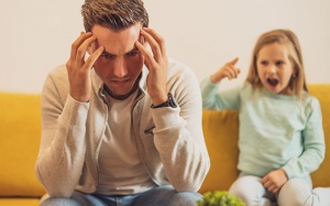 Cha mẹ ứng xử thế nào khi trẻ có hành vi thiếu tôn trọng?