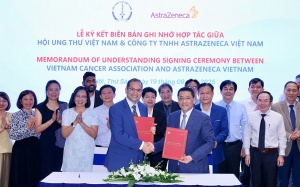 Hợp tác nâng cao công tác chẩn đoán và điều trị ung thư tại Việt Nam