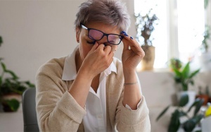 Đái tháo đường: Bị mờ mắt uống TPBVSK Hộ Tạng Đường được không?