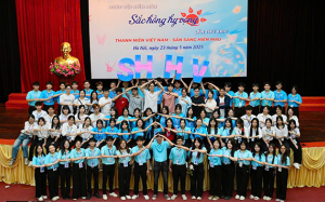 “Sắc Hồng Hy Vọng”: Khi thế hệ trẻ tiếp bước hành trình nhân ái
