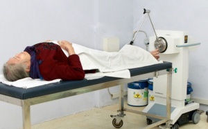 Điều trị ung thư bằng phương pháp xạ trị