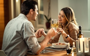 Tử vi thứ Bảy (25/10/2025): Song Ngư sẽ có buổi hẹn hò lãng mạn