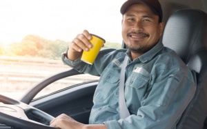 Lạm dụng cà phê, lái xe dễ gặp họa