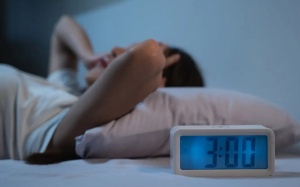 Thói quen xấu khi ngủ có thể khiến não già đi