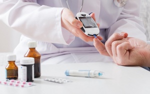 Đường huyết giảm còn 7,5mmol/L có cần uống thuốc đái tháo đường không?