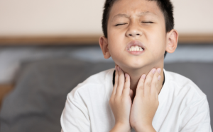 Những dấu hiệu để phát hiện sớm viêm amidan ở trẻ