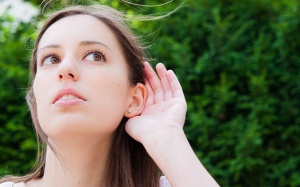 Bị ù tai có nguy hiểm không?