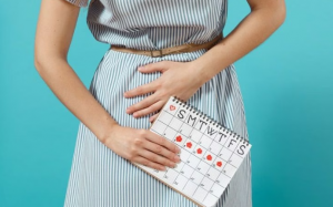 Nhận diện sớm dấu hiệu buồng trứng đa nang ở tuổi dậy thì