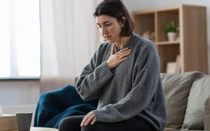 Triệu chứng cường giáp dễ nhầm lẫn với lo âu