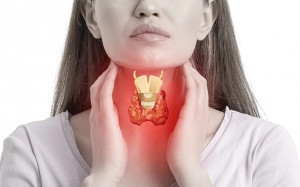 Khi phát hiện bướu tuyến giáp cần làm gì để tránh biến chứng?