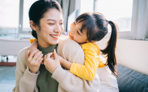 5 yếu tố quan trọng trong mối quan hệ mẹ và con gái