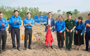 Amway Việt Nam đồng hành xây dựng “Lũy tre biên giới” tại Đồng Nai