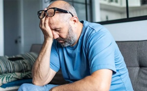 Tại sao người bệnh tim hay thấy mệt rũ trong ngày?