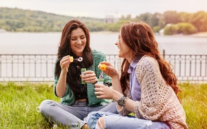 Tử vi thứ Tư (25/3/2026): Sư Tử nên thử mở lòng hơn với một người bạn mới