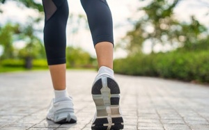Đi bộ 30 phút mỗi ngày có thể giúp ngừa ung thư vú