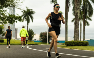 Vì sao chỉ cần chạy bộ mỗi ngày cũng đủ để khỏe hơn?