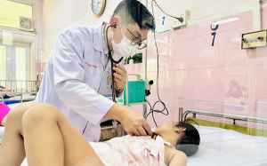 Hơn 100 học sinh nghi ngộ độc thực phẩm ở TP.HCM: Phát hiện vi khuẩn Salmonella