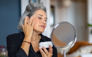 Mức đường huyết ảnh hưởng thế nào tới tình trạng lão hóa da?