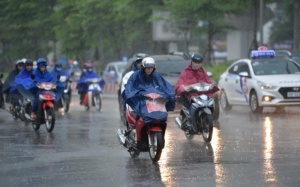 Bắc Bộ có mưa dông, giảm nhiệt nhẹ