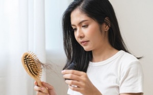 Rụng tóc mức độ nào thì cần can thiệp?