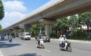 Nắng nóng trên diện rộng, Hà Nội có nơi trên 38 độ