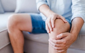 Bài tập giúp người đau khớp gối vận động linh hoạt hơn