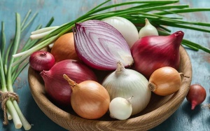 Bảo quản hành tỏi thế nào để giữ tươi lâu, hạn chế nảy mầm?