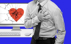 Làm việc căng thẳng nhiều giờ liên tục ảnh hưởng đến nhịp tim thế nào?
