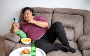 6 thói quen âm thầm làm tăng nguy cơ đột quỵ