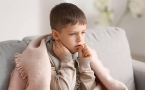 Trẻ ho đờm: Nguyên nhân và cách xử lý