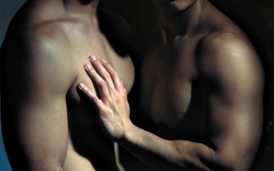 Tại sao đồng tính giả 'nở rộ' ở Việt Nam?