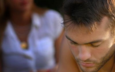 Vợ cứ sờ, chồng cứ hững hờ! 