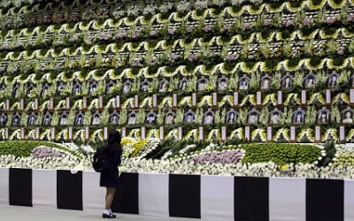 Nữ sinh sống sót sau vụ chìm phà Sewol tự sát