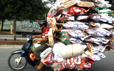 Chùm ảnh “Những khoảnh khắc kỳ lạ nhất thế giới 2014”