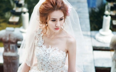 Ngân Khánh 'tung chiêu độc' cho đám cưới