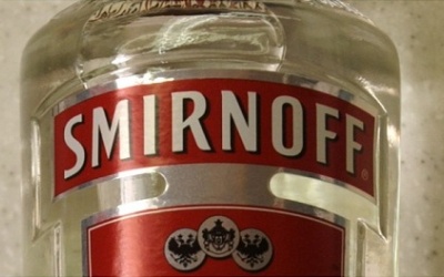 'Chế rượu' từ phân và nước tiểu