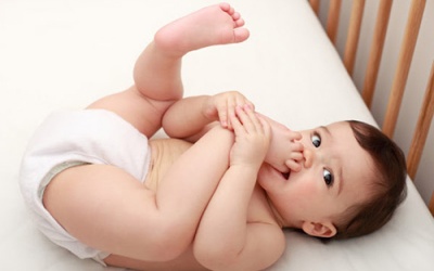 Trẻ bị hăm tã phải làm sao?