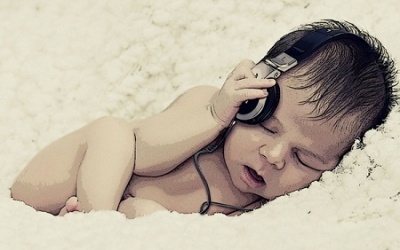 Taylor Swift và Rihanna giúp trẻ giảm đau sau phẫu thuật