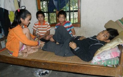 Lời cầu cứu cha đẫm nước mắt của 3 đứa con ngoan