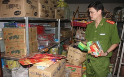 Kẹo Tết nhãn ngoại, ruột 'phế phẩm'