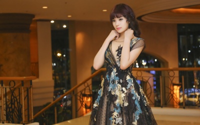 Hoa hậu Kỳ Duyên lại 'bất ngờ' xinh