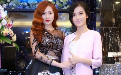 Huyền My đọ sắc cùng Tú Anh