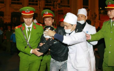 Hà Nội: Cứu 10.000 người chen lấn, xô đẩy trong đêm