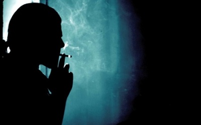 Mất trí vì... khói thuốc