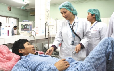 Bệnh viện Bạch Mai mở dịch vụ tái khám trong Tết