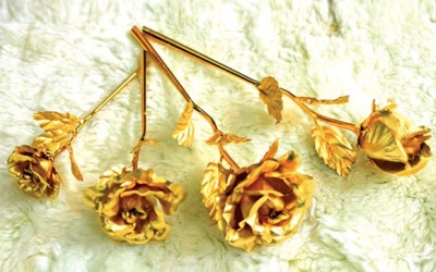 Quà mùng 8/3: Quà “độc” và “lạ” lên ngôi