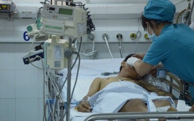 Trà Vinh: Bé trai tự tử bằng thuốc diệt cỏ