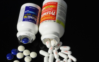 Mỹ: Nhà sản xuất Tylenol cho trẻ em thừa nhận thuốc bị nhiễm kim loại