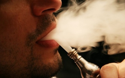 Hút shisha độc hại không thua gì thuốc lá